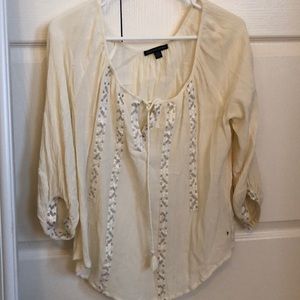 American eagle cute white top